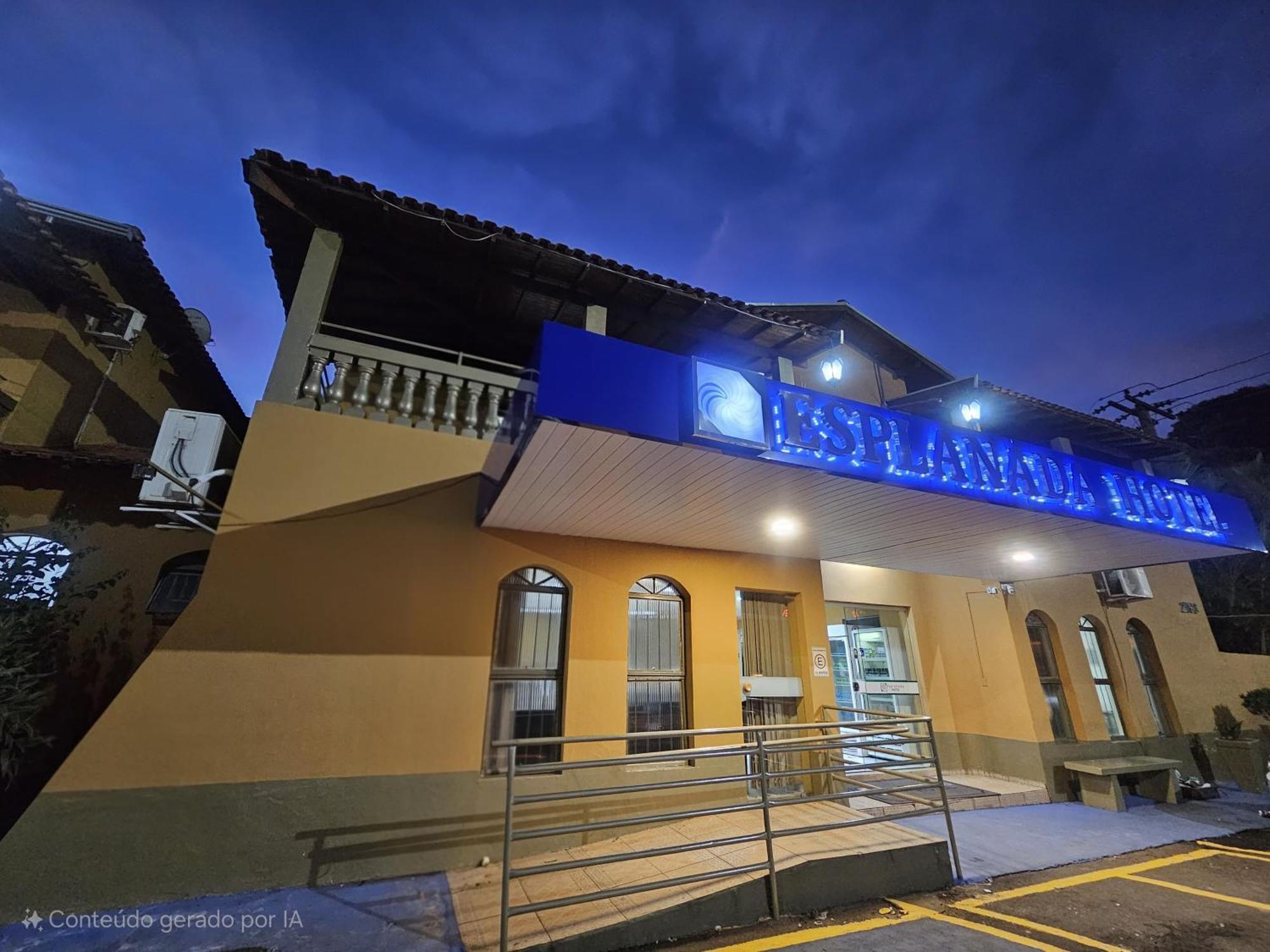 Hotel Esplanada 3*